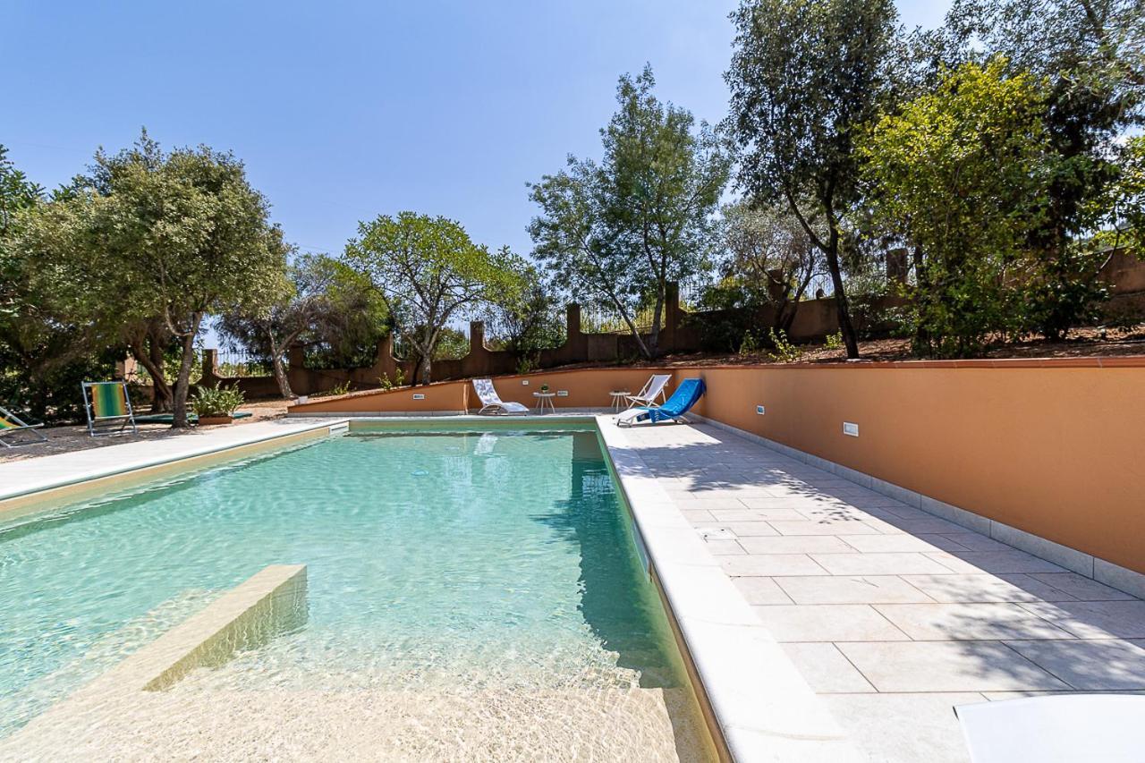 Villa Caterina La Maddalena  エクステリア 写真