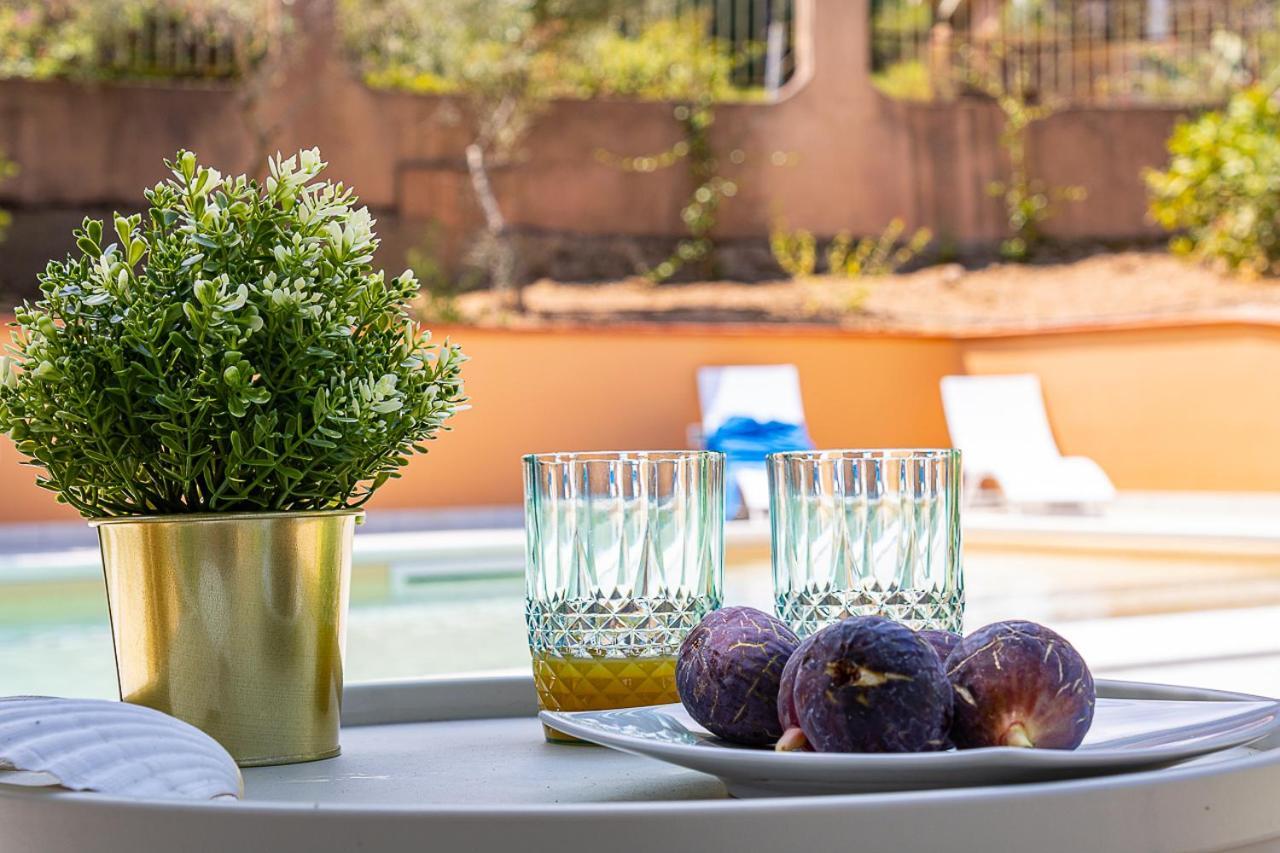 Villa Caterina La Maddalena  エクステリア 写真